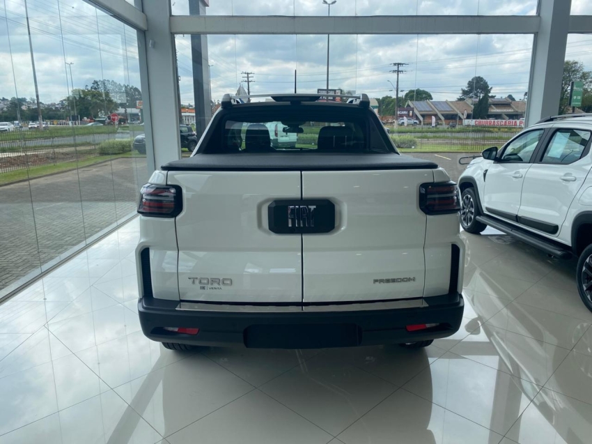 fiat toro 1.3 turbo 270 flex freedom at6 4p automatico 20262