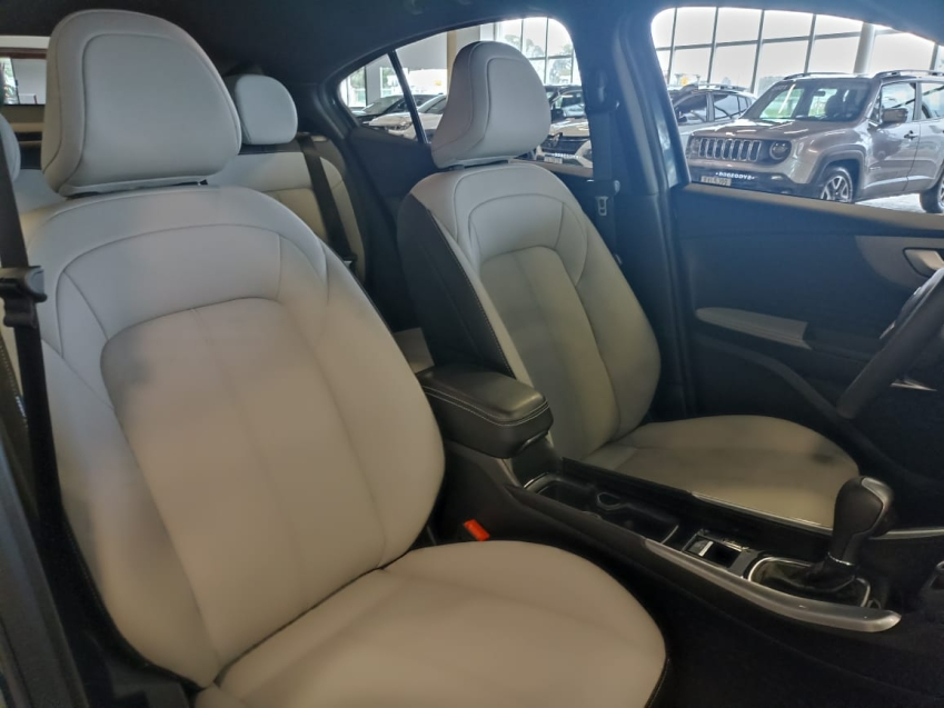 fiat fastback 1.0 turbo 200 hybrid impetus cvt flex 4p automatico 2025 fiat fastback 1.0 turbo 200 hybrid impetus cvt flex 4p automatico 2025
