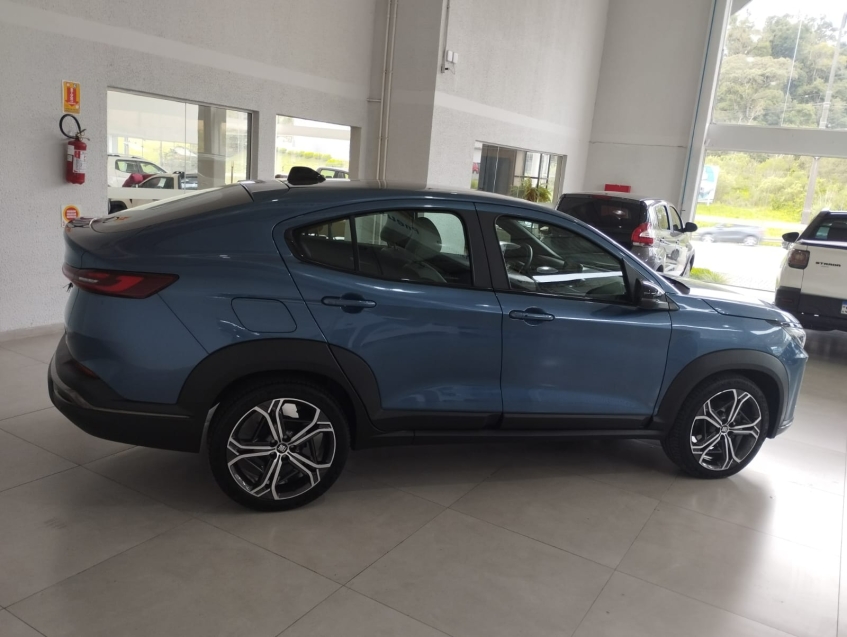 fiat fastback 1.0 turbo 200 hybrid impetus cvt flex 4p automatico 2025 fiat fastback 1.0 turbo 200 hybrid impetus cvt flex 4p automatico 2025