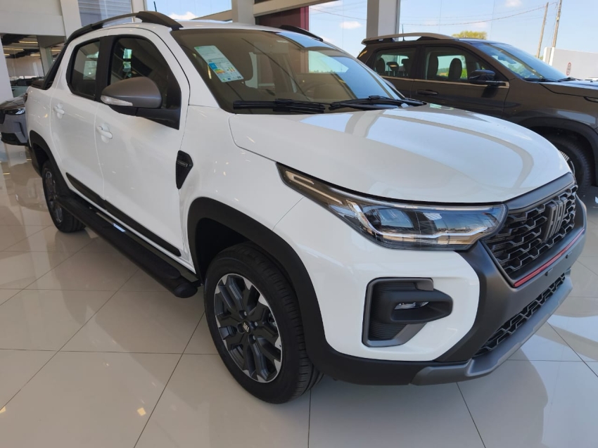 fiat strada 1.0 turbo 200 flex ultra cd cvt 4p automatico 2026