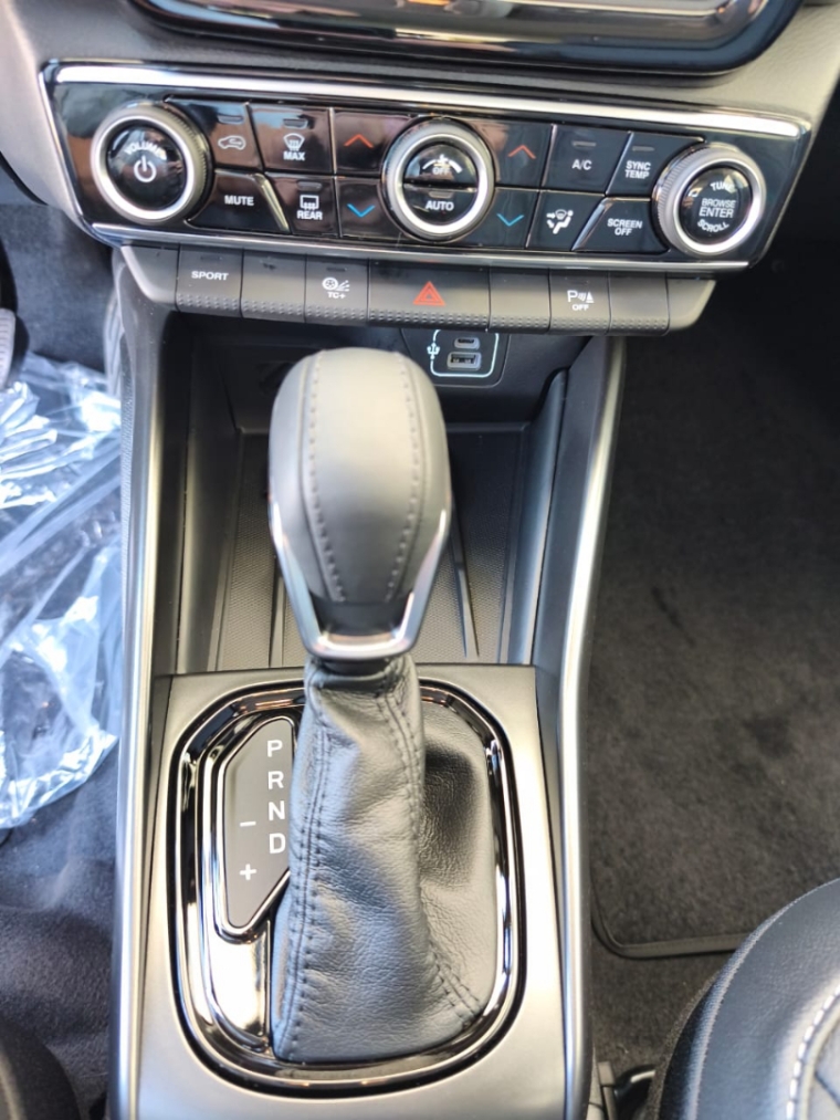 fiat toro 1.3 turbo 270 flex volcano at6 4p automatico 202610