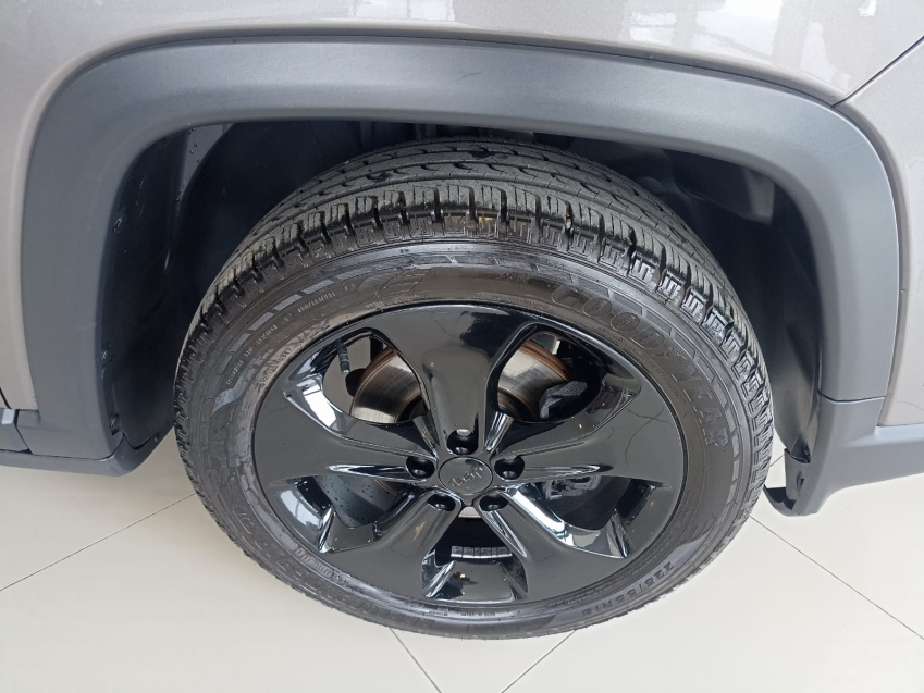 jeep compass 2.0 16v flex longitude automatico 4p 202014