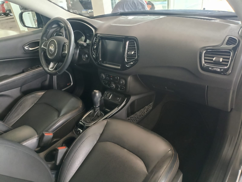 jeep compass 2.0 16v flex longitude automatico 4p 202010