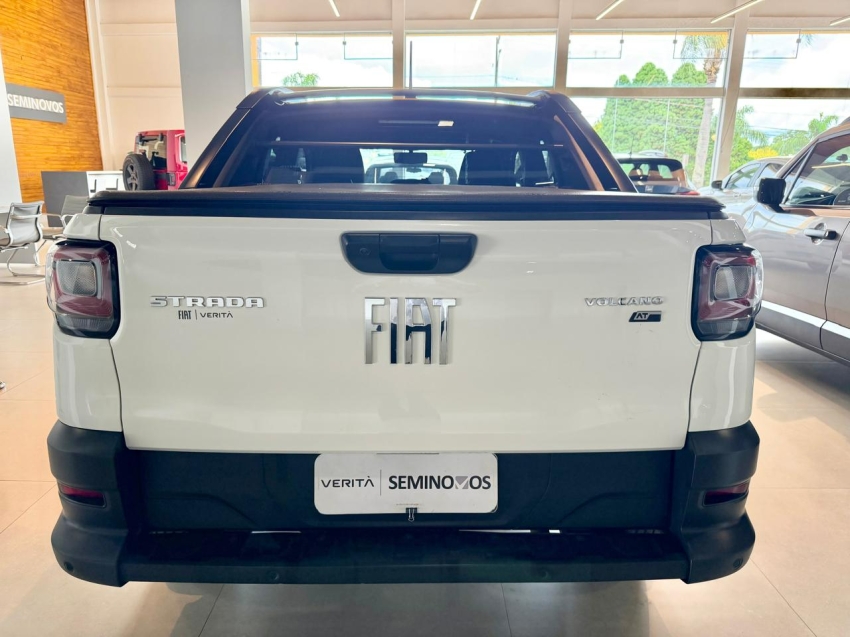 fiat strada 1.3 firefly flex volcano cd cvt 4p automatico 20235