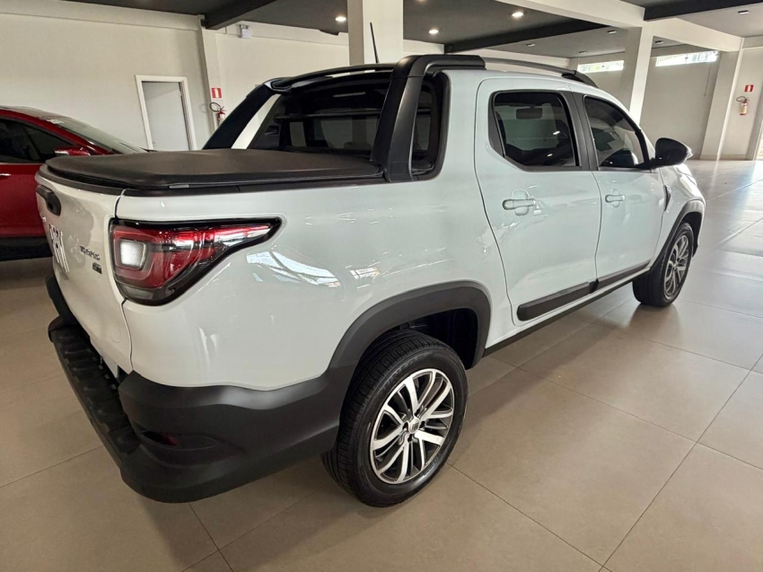 fiat strada 1.3 firefly flex volcano cd cvt 4p manual 20232