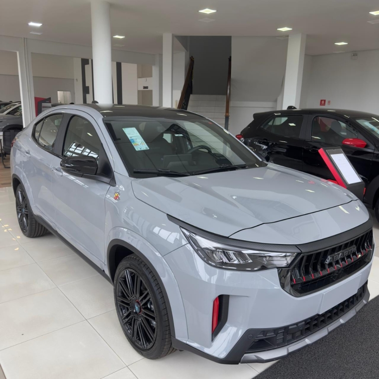 fiat fastback 1.3 turbo 270 flex abarth at6 hibrido 4p automatico 20262