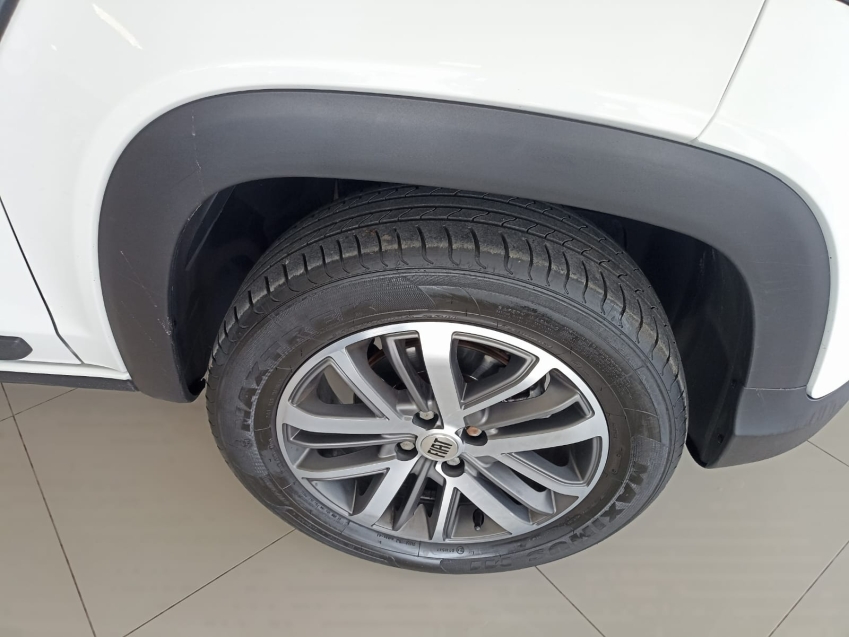 fiat strada 1.3 firefly flex volcano cd cvt 4p automatico 202412