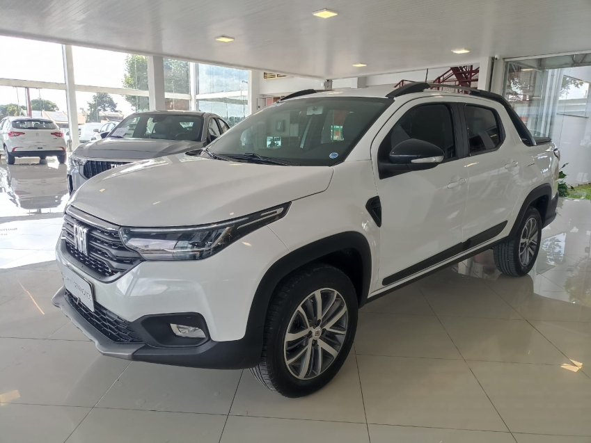 fiat strada 1.3 firefly flex volcano cd cvt 4p automatico 2024