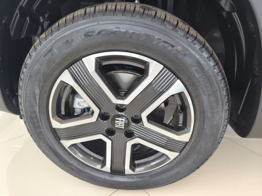 fiat toro 1.3 turbo 270 flex freedom at6 4p automatico 202611