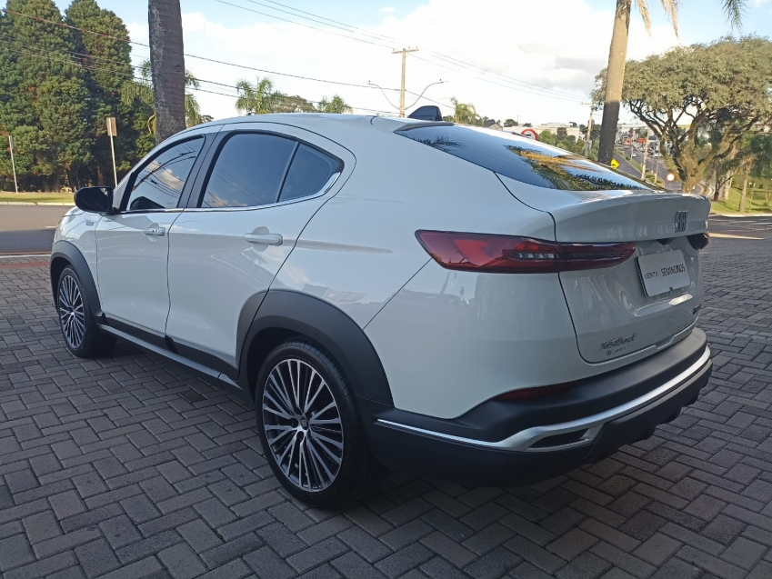 fiat fastback 1.3 turbo 270 flex limited edition at6 4p automatico 20256