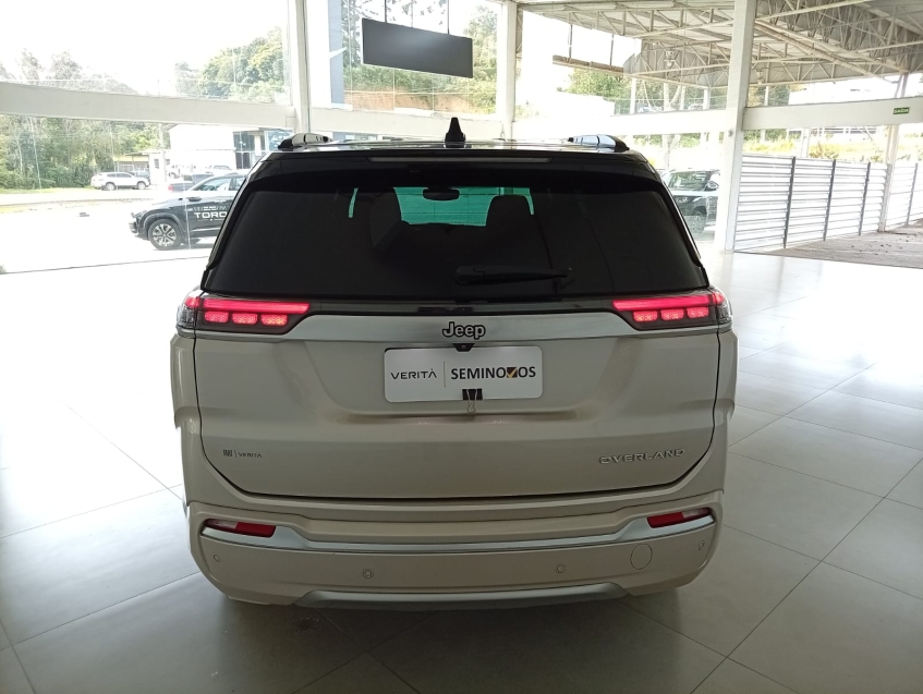 jeep commander 1.3 t270 turbo flex overland at6 4p automatico 20226