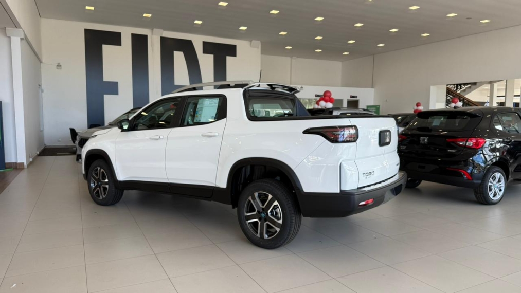 fiat toro 1.3 turbo 270 flex freedom at6 4p automatico 20272