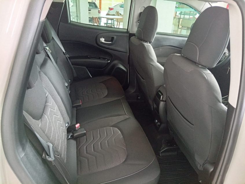 fiat toro 1.3 turbo 270 flex freedom at6 4p automatico 20257