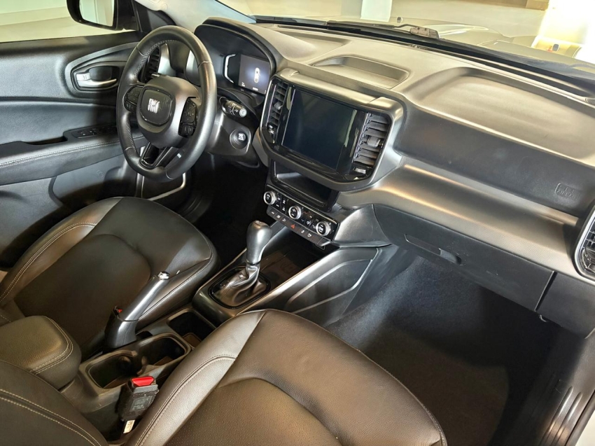 fiat toro 2.0 16v turbo diesel volcano 4wd at9 4p automatico 20257