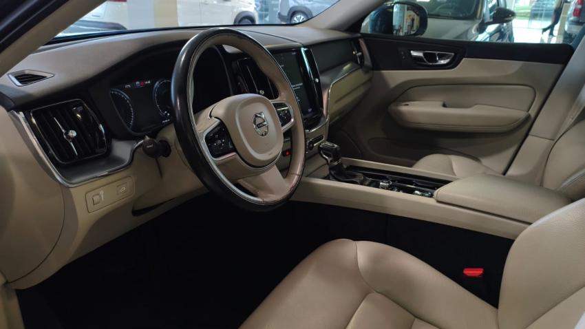 volvo xc60 2.0 t5 gasolina momentum awd geartronic 4p automatico 20199