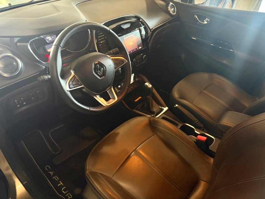 renault captur 1.3 tce flex iconic x-tronic 4p automatico 202210