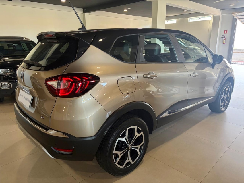 renault captur 1.3 tce flex iconic x-tronic 4p automatico 20223