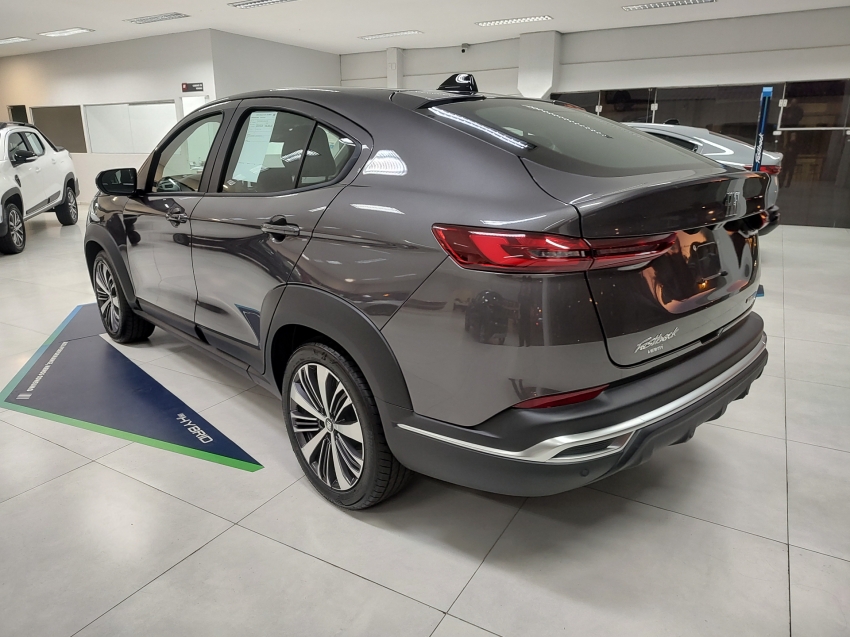 fiat fastback 1.0 turbo 200 hybrid audace cvt flex 4p automatico 2025 fiat fastback 1.0 turbo 200 hybrid audace cvt flex 4p automatico 2025