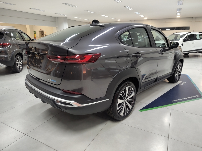 fiat fastback 1.0 turbo 200 hybrid audace cvt flex 4p automatico 2025 fiat fastback 1.0 turbo 200 hybrid audace cvt flex 4p automatico 2025