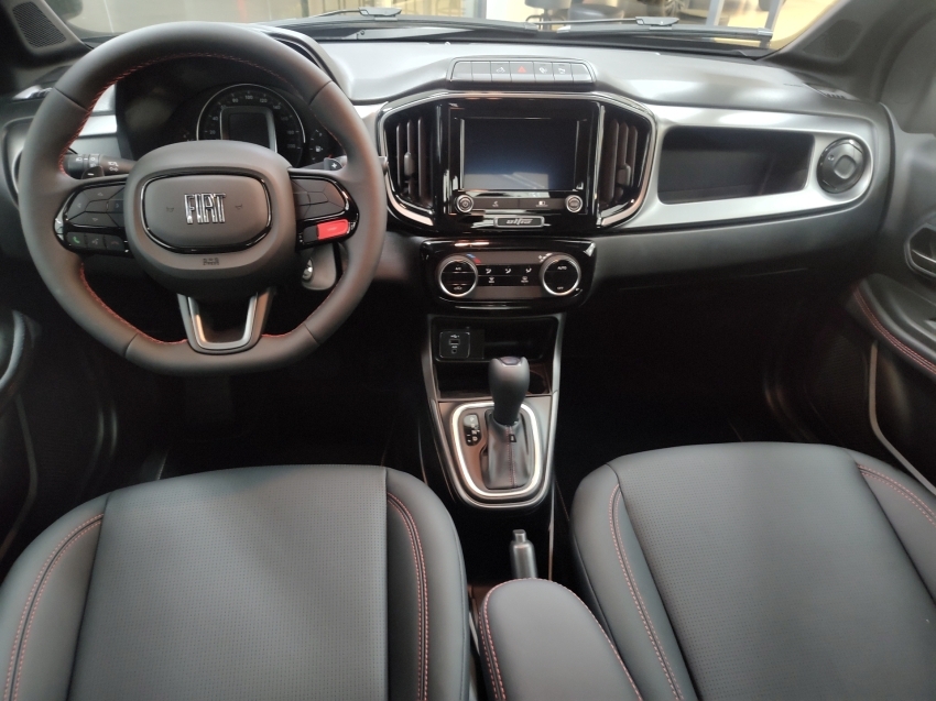 fiat strada 1.0 turbo 200 flex ultra cd cvt 2025 fiat strada 1.0 turbo 200 flex ultra cd cvt 2025