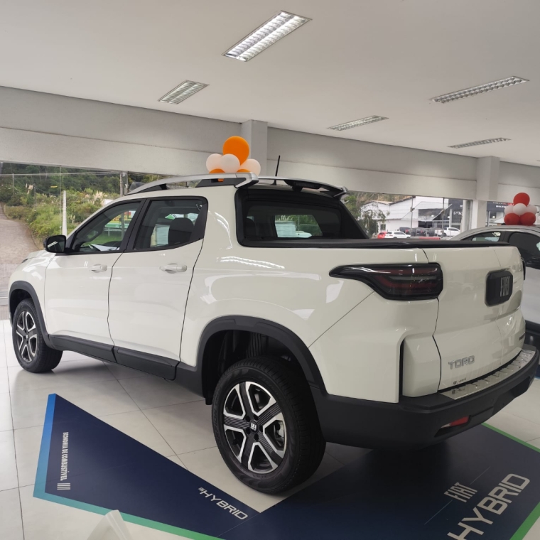 fiat toro 1.3 turbo 270 flex freedom at6 4p automatico 20261