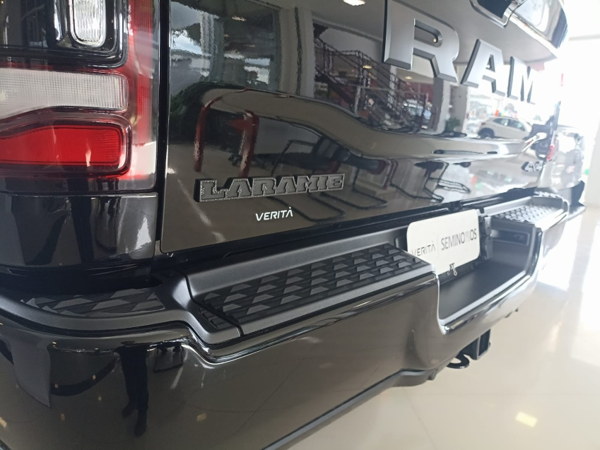 ram 2500 6.7 i6 turbo diesel laramie cd 4x4 automatico 4p 2023 ram 2500 6.7 i6 turbo diesel laramie cd 4x4 automatico 4p 2023