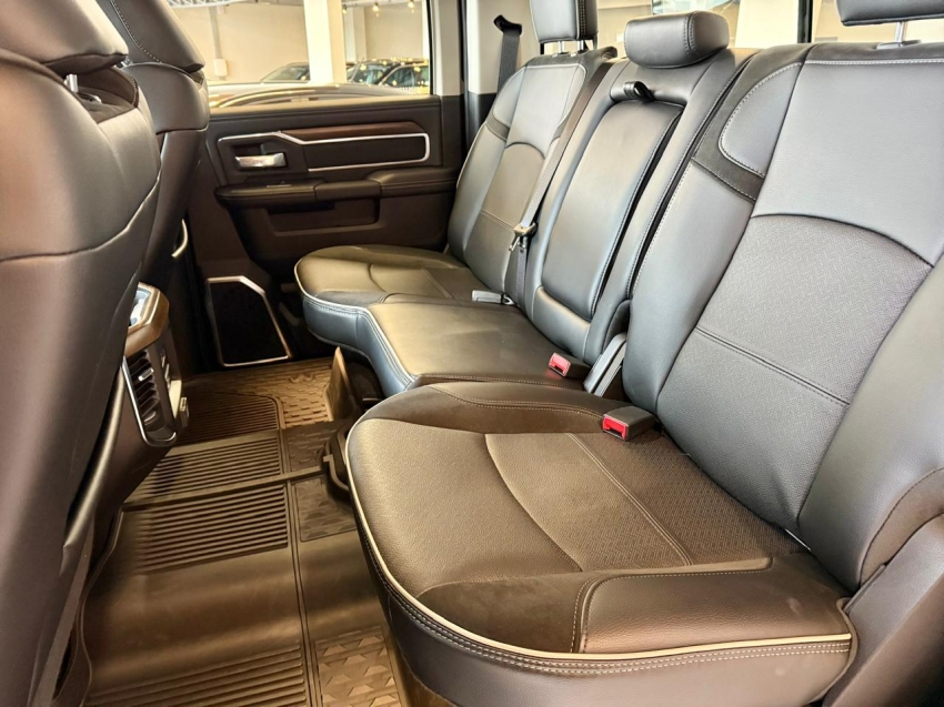 ram 2500 6.7 i6 turbo diesel laramie cd 4x4 automatico 4p 2024 ram 2500 6.7 i6 turbo diesel laramie cd 4x4 automatico 4p 2024
