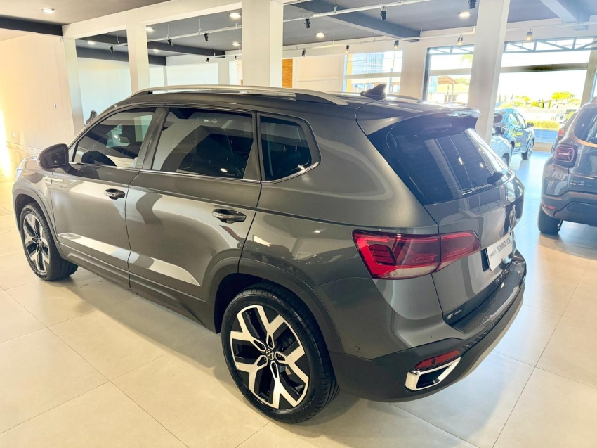 volkswagen taos 1.4 250 tsi total flex highline automatico 4p 20244