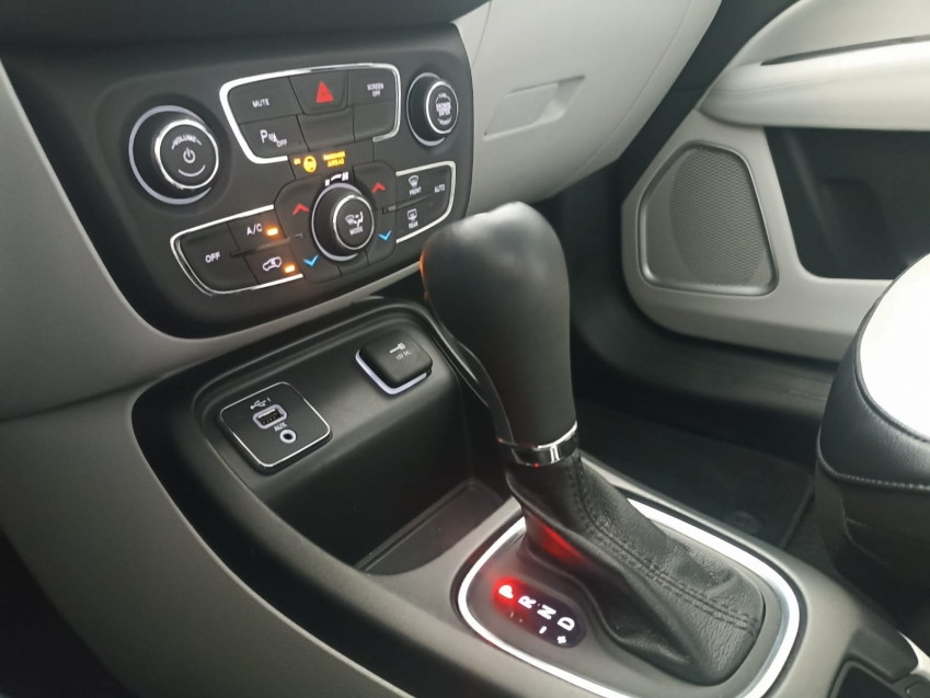 jeep compass 2.0 16v flex longitude automatico 4p 202110