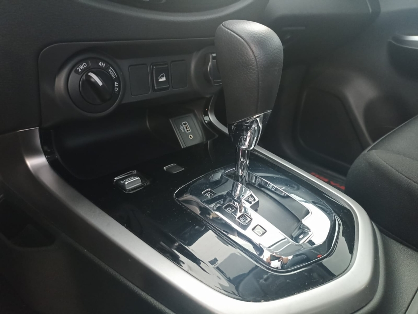 nissan frontier 2.3 16v turbo diesel attack cd 4x4 automatico 4p 20247