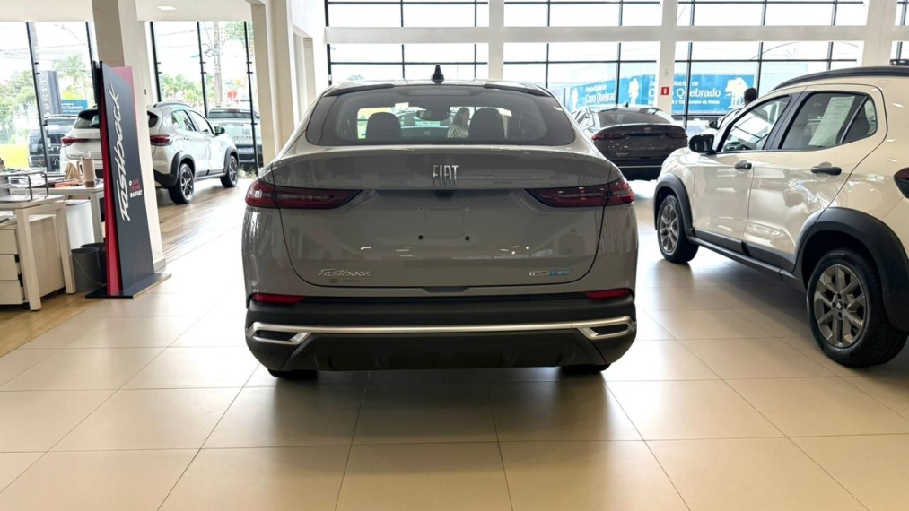 fiat fastback 1.0 turbo 200 hybrid audace cvt hibrido 4p automatico 20263
