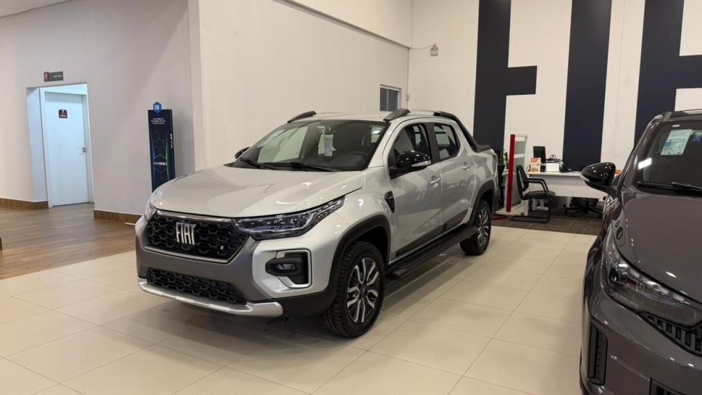 fiat strada 1.0 turbo 200 flex ranch cd cvt 4p automatico 20263