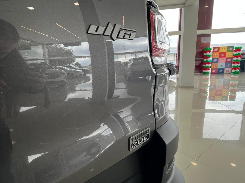 fiat strada 1.0 turbo 200 flex ultra cd cvt 4p automatico 20265