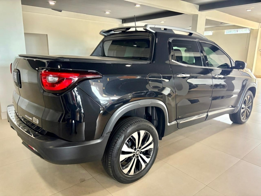 fiat toro 1.3 turbo 270 flex volcano at6 4p automatico 20252