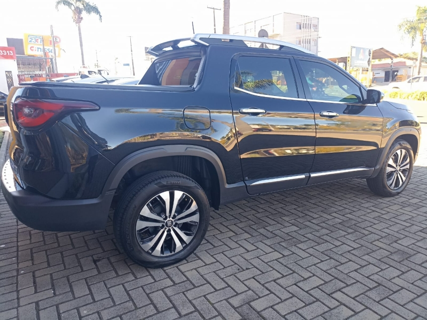 fiat toro 1.3 turbo 270 flex volcano at6 4p automatico 20256