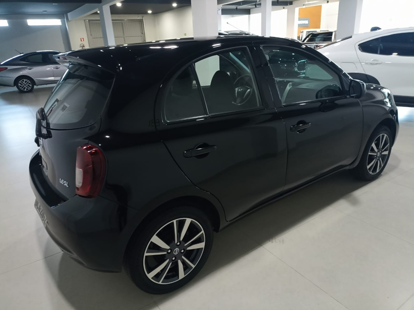 nissan march 1.6 sl 16v flex 4p xtronic automatico 20183