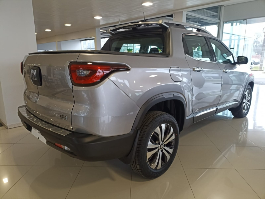 fiat toro 2.0 16v turbo diesel volcano 4wd at9 4p automatico 20254