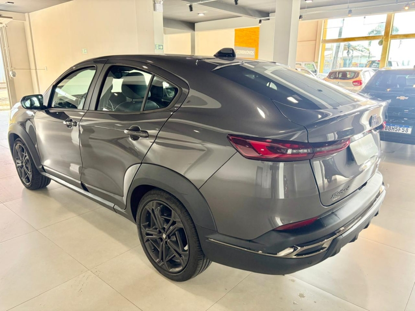 fiat fastback 1.3 turbo 270 flex limited edition at6 4p automatico 20235