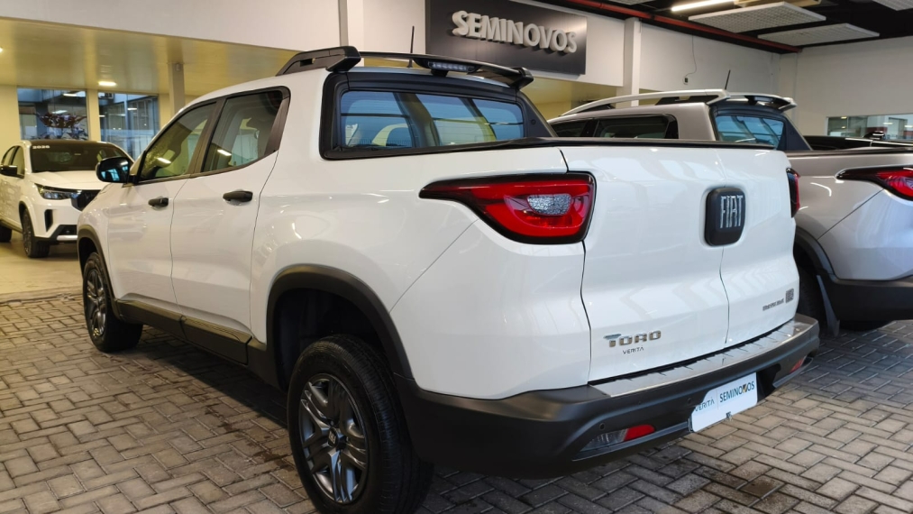 fiat toro 1.3 turbo 270 flex endurance at6 4p automatico 20233