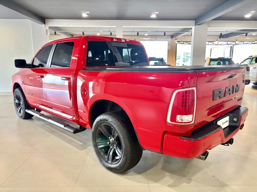 ram classic 5.7 v8 gasolina laramie night edition cd 4x4 automatico 4p 20225