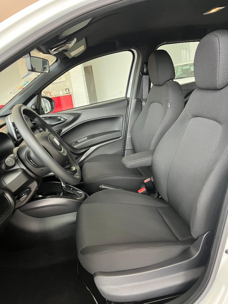 fiat cronos 1.3 firefly flex drive cvt 4p automatico 2026 fiat cronos 1.3 firefly flex drive cvt 4p automatico 2026
