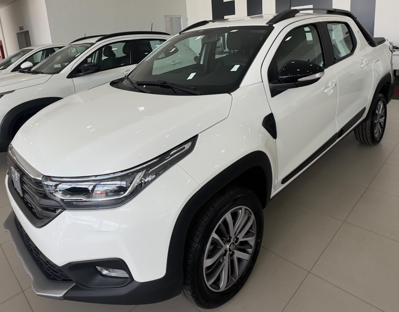 fiat strada 1.3 firefly flex volcano cd manual 4p automatico 2025