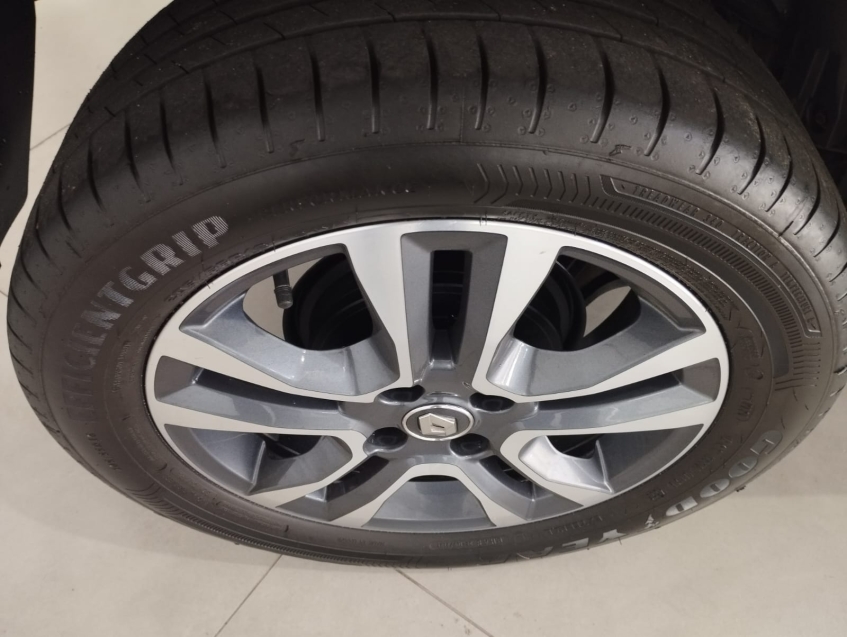 renault stepway 1.6 16v sce flex intense x-tronic 4p automatico 2022 renault stepway 1.6 16v sce flex intense x-tronic 4p automatico 2022