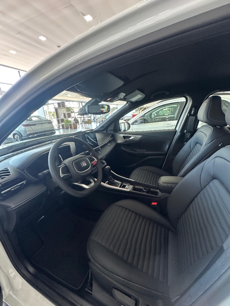 fiat fastback 1.3 turbo 270 flex limited edition at6 hibrido 4p automatico 2025 fiat fastback 1.3 turbo 270 flex limited edition at6 hibrido 4p automatico 2025