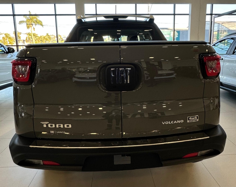 fiat toro 2.2 turbo diesel volcano 4wd at9 4p automatico 2025 fiat toro 2.2 turbo diesel volcano 4wd at9 4p automatico 2025