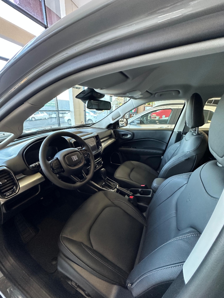 fiat toro 2.2 turbo diesel volcano 4wd at9 4p automatico 2025 fiat toro 2.2 turbo diesel volcano 4wd at9 4p automatico 2025