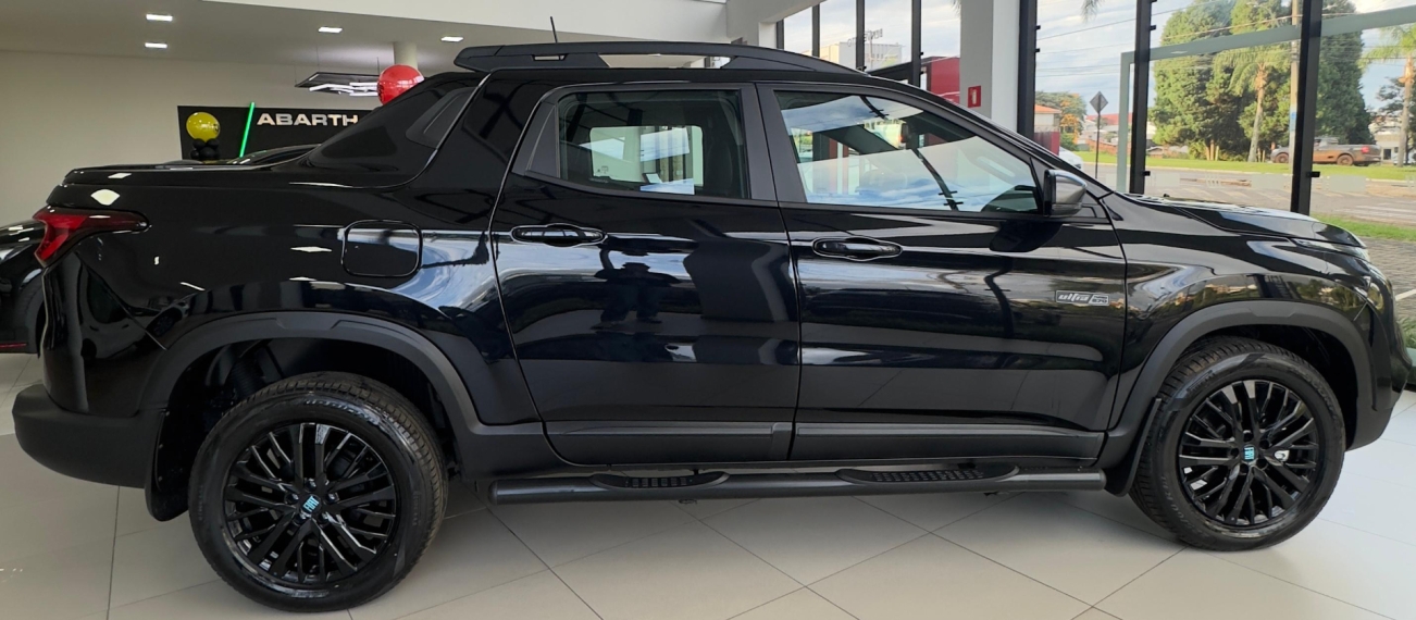 fiat toro 1.3 turbo 270 flex ultra at6 diesel 4p automatico 2025 fiat toro 1.3 turbo 270 flex ultra at6 diesel 4p automatico 2025