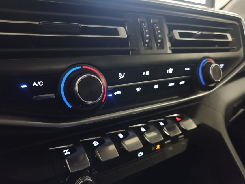 fiat titano 2.2 turbo diesel ranch 4x4 at6 4p automatico 2025 fiat titano 2.2 turbo diesel ranch 4x4 at6 4p automatico 2025