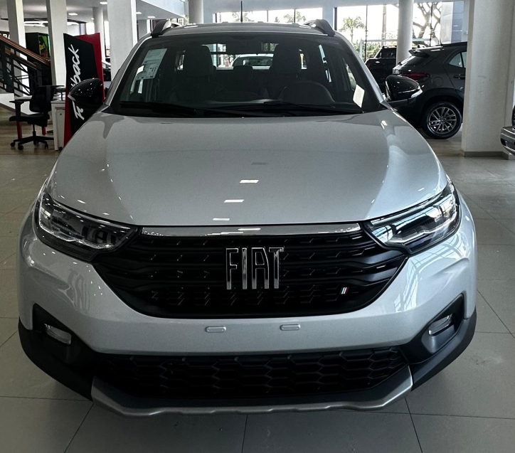 fiat strada 1.0 turbo 200 flex ranch cd cvt 1.3 4p automatico 2025 fiat strada 1.0 turbo 200 flex ranch cd cvt 1.3 4p automatico 2025