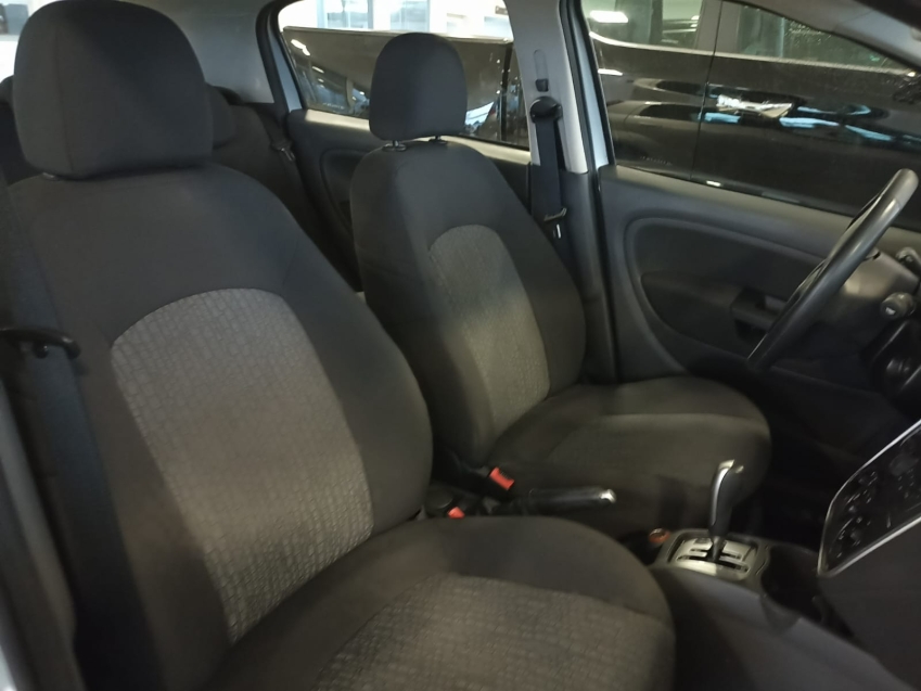 fiat punto 1.6 essence 16v flex 4p automatizado automatico 2011